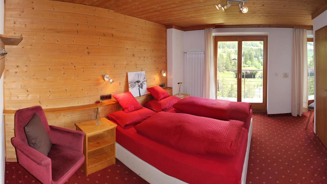 Garni Haus Valentin B&B Badia  Esterno foto