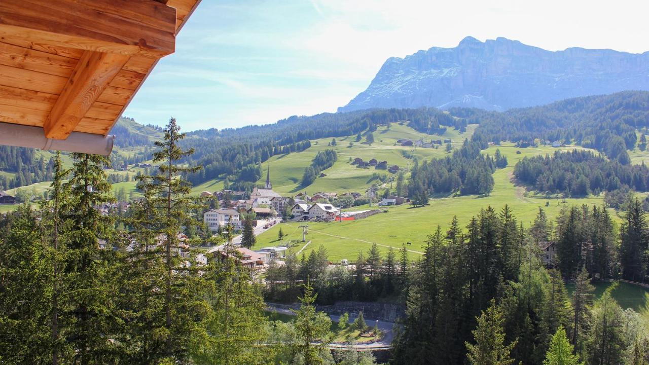 Garni Haus Valentin B&B Badia  Esterno foto